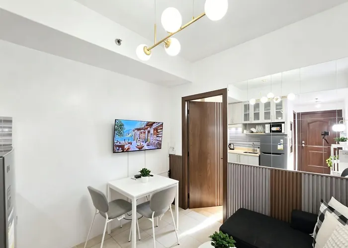 Citispace 1br Condotel At Ridgewood Towers Near Bgc Airport #rw01a Apartment *