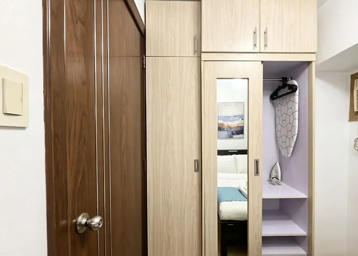 Citispace 1br Condotel At Ridgewood Towers Near Bgc Airport #rw01a Manila